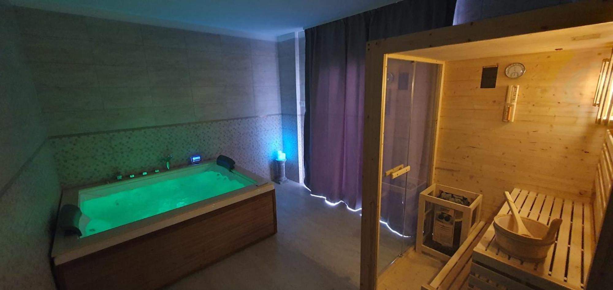 Cinque Stelle Hotel Apartments Клуж-Напока Экстерьер фото