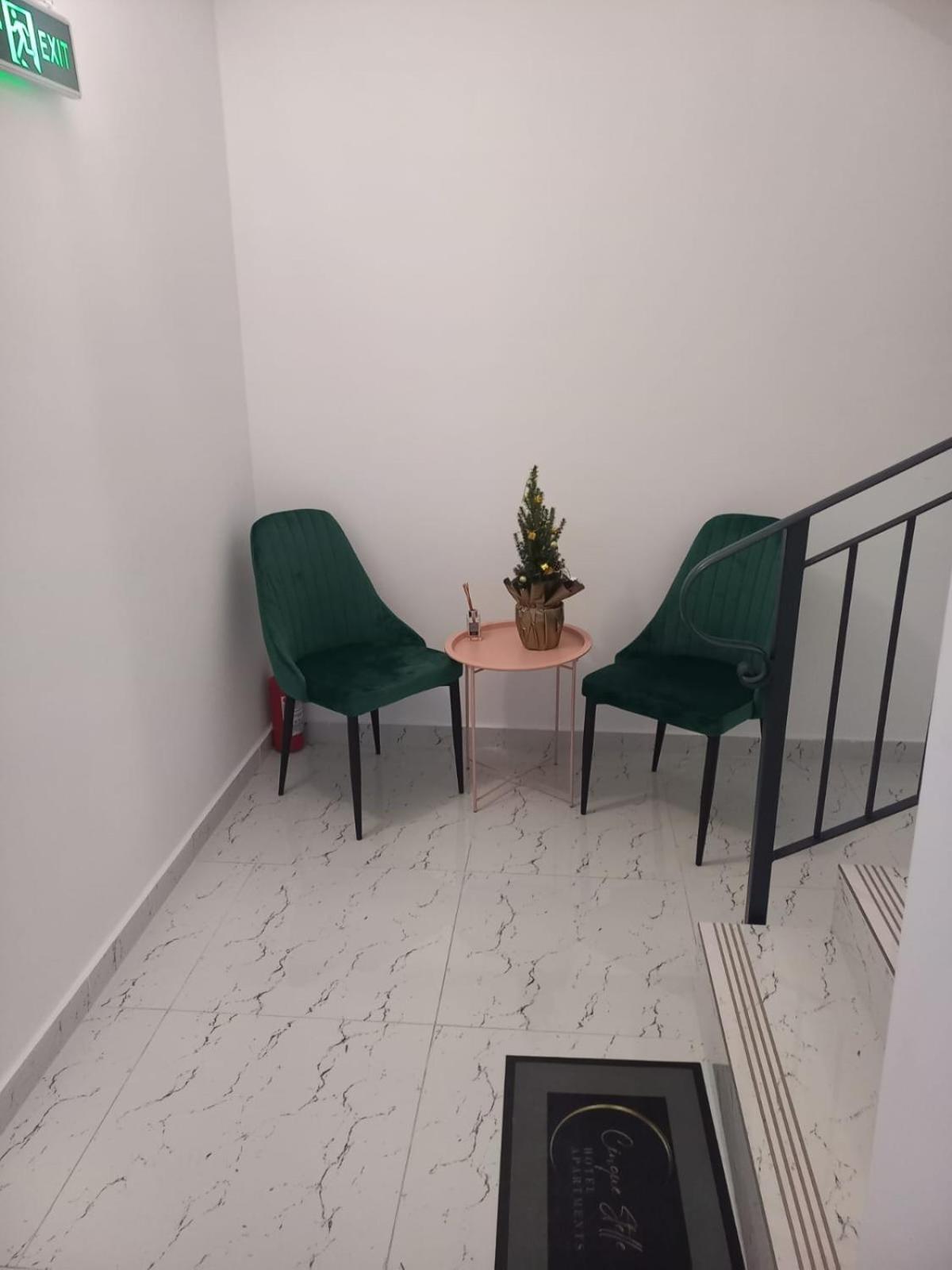 Cinque Stelle Hotel Apartments Клуж-Напока Экстерьер фото